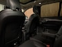 Volvo XC90 T8 AWD Recharge Ultra Dark | Vol! | Bowers & Wilkins | Luchtvering | Stoelventilatie | Trekhaak | 360 Camera | Head-Up Display | Stoelmassage | 455pk | Adaptieve Cruise Control | Stoelverwarming voor+achter | Stuurwielverwarming | Schuifdak | 20 Inch | Full LED  Meesturende koplampen | Pilot Assist | BLIS Dode Hoek Detectie | Alcantara hemelbekleding | Lederen handgrepen en zonnekleppen | Elektrische voorstoelen geheugen | Nappa Lederen bekleding | Zitting verlenging voorstoelen | Lederen Dashboard | Google Infotainment | Keyless Drive | Parkeersensoren voor+achter | Privacy Glass | Elektrisch bedienbare achterklep | Geïntegreerde zongordijnen achterportieren | Geïntegreerd kinderzitje achterin | Verlichte instaplijsten | 7-Persoons | 4-Zone Climate Control | DAB Radio | Apple Carplay/Android Auto | Alarm Klasse III | Draadloos telefoon opladen | Volvo On Call met mobiele App functie | Platinum Grey Metallic |