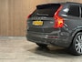 Volvo XC90 T8 AWD Recharge Ultra Dark | Vol! | Bowers & Wilkins | Luchtvering | Stoelventilatie | Trekhaak | 360 Camera | Head-Up Display | Stoelmassage | 455pk | Adaptieve Cruise Control | Stoelverwarming voor+achter | Stuurwielverwarming | Schuifdak | 20 Inch | Full LED  Meesturende koplampen | Pilot Assist | BLIS Dode Hoek Detectie | Alcantara hemelbekleding | Lederen handgrepen en zonnekleppen | Elektrische voorstoelen geheugen | Nappa Lederen bekleding | Zitting verlenging voorstoelen | Lederen Dashboard | Google Infotainment | Keyless Drive | Parkeersensoren voor+achter | Privacy Glass | Elektrisch bedienbare achterklep | Geïntegreerde zongordijnen achterportieren | Geïntegreerd kinderzitje achterin | Verlichte instaplijsten | 7-Persoons | 4-Zone Climate Control | DAB Radio | Apple Carplay/Android Auto | Alarm Klasse III | Draadloos telefoon opladen | Volvo On Call met mobiele App functie | Platinum Grey Metallic |