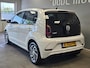 Volkswagen Up! 1.0 high up! | Stoelverwarming | Getint glas | Lederen stuurwiel |