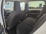 Volkswagen Up! 1.0 high up! | Stoelverwarming | Getint glas | Lederen stuurwiel |