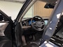 Volvo XC90 T8 AWD Recharge Ultra Dark | Vol! | Bowers & Wilkins | Luchtvering | Stoelventilatie | Trekhaak | 360 Camera | Head-Up Display | Stoelmassage | 455pk | Adaptieve Cruise Control | Stoelverwarming voor+achter | Stuurwielverwarming | Schuifdak | 20 Inch | Full LED  Meesturende koplampen | Pilot Assist | BLIS Dode Hoek Detectie | Alcantara hemelbekleding | Lederen handgrepen en zonnekleppen | Elektrische voorstoelen geheugen | Nappa Lederen bekleding | Zitting verlenging voorstoelen | Lederen Dashboard | Google Infotainment | Keyless Drive | Parkeersensoren voor+achter | Privacy Glass | Elektrisch bedienbare achterklep | Geïntegreerde zongordijnen achterportieren | Geïntegreerd kinderzitje achterin | Verlichte instaplijsten | 7-Persoons | 4-Zone Climate Control | DAB Radio | Apple Carplay/Android Auto | Alarm Klasse III | Draadloos telefoon opladen | Volvo On Call met mobiele App functie | Denim Blue Metallic |