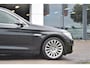 BMW 5-Serie GT Gran Turismo 530xd Panoramadak | Comfortstoelen | Soft close | Trekhaak | Achteruitrijcamera | Harman Kardon| Luchtvering | standverwarming |
