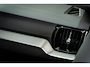 Volvo V60 Vovo T8 455PK AWD Plus Dark | Panoramadak | 360° | Contourstoelen | Trekhaak