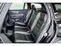 Volvo V60 Vovo T8 455PK AWD Plus Dark | Panoramadak | 360° | Contourstoelen | Trekhaak