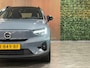 Volvo XC40 Recharge Ultimate 70 kWh | 94% SoH | Schuifdak | 360° Camera | Harman Kardon | All Season banden | Adaptieve Cruise Control | Bestuurdersstoel elektrisch geheugen | Stoel en Stuurwielverwarming | 19 Inch | Passagiersstoel elektrisch | Microtech / alcantara bekleding met wit stiksel en bies | Zitting verlenging voorstoelen | Pilot Assist | BLIS Dode Hoek Detectie | Warmtepomp | Google Infotainment | Keyless Drive | Verlichtingspack 2 | Parkeersensoren voor+achter | Elektrisch bedienbare achterklep | Draadloos telefoon opladen | DAB Radio | Apple Carplay/Android Auto | Volvo On Call met mobiele App functie | Thunder Grey Metallic |