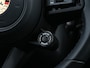 Porsche Cayenne Coupé 3.0 E-Hybrid Sport Design | NL-Auto | Sportuitlaat | Panoramadak | 18 Wegs Memory Seats | 4-Wiel Besturing | 360 Camera | Adaptive Cruise | Stoelverwarming + Ventilatie | Bose | Luchtvering | Sport Chrono | Interieurpakket Carbon | Soft Close |