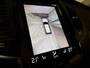 Volvo XC90 T8 AWD Recharge Inscription Long Range | Pine Grey! | Trekhaak | 360° Camera | Harman Kardon | 455pk | Adaptieve Cruise Control | Stoel en Stuurwielverwarming | Full LED Meesturende koplampen | Pilot Assist | BLIS Dode Hoek Detectie | Elektrische voorstoelen geheugen | Lederen bekleding | Zitting verlenging voorstoelen | Lederen dashboard | 20 Inch | Keyless Drive | Parkeersensoren voor+achter | Privacy Glass | Elektrisch bedienbare achterklep | 7-Persoons | 4-Zone Climate Control | Geïntegreerde zongordijnen achterportieren | Verlichte instaplijsten | Draadloos telefoon opladen | Alarm Klasse III | DAB Radio | Apple Carplay/Android Auto | Volvo On Call met mobiele App functie | Pine Grey Metallic |