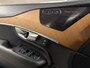 Volvo XC90 T8 AWD Recharge Inscription Long Range | Pine Grey! | Trekhaak | 360° Camera | Harman Kardon | 455pk | Adaptieve Cruise Control | Stoel en Stuurwielverwarming | Full LED Meesturende koplampen | Pilot Assist | BLIS Dode Hoek Detectie | Elektrische voorstoelen geheugen | Lederen bekleding | Zitting verlenging voorstoelen | Lederen dashboard | 20 Inch | Keyless Drive | Parkeersensoren voor+achter | Privacy Glass | Elektrisch bedienbare achterklep | 7-Persoons | 4-Zone Climate Control | Geïntegreerde zongordijnen achterportieren | Verlichte instaplijsten | Draadloos telefoon opladen | Alarm Klasse III | DAB Radio | Apple Carplay/Android Auto | Volvo On Call met mobiele App functie | Pine Grey Metallic |