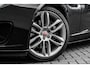 Jaguar F-Type 2.0T R-Dynamic 300PK AUTO | Panoramadak | Achteruitrijcamera | Parkeerassistent | Climate control | Cruise control | LED | Stoel/stuurverwarming | Navigatie | Dodehoek detectie | keyless entry/start | Elektrisch verstelbare stoelen | 20"LMV