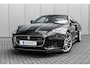 Jaguar F-Type 2.0T R-Dynamic 300PK AUTO | Panoramadak | Achteruitrijcamera | Parkeerassistent | Climate control | Cruise control | LED | Stoel/stuurverwarming | Navigatie | Dodehoek detectie | keyless entry/start | Elektrisch verstelbare stoelen | 20"LMV