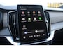 Volvo XC90 T8 Plug-in hybrid AWD Ultra Bright Exec. Ed. | Verwarmde, Geventileerde en Masserende Voorstoelen | Luchtvering | Panoramisch Schuif-/Kanteldak | 360º Camera | Gelamineerd en Getint Glas Achter| Bowers & Wilkins | 22 Lichtmetalen velgen.