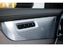 Volvo XC90 T8 Plug-in hybrid AWD Ultra Bright Exec. Ed. | Verwarmde, Geventileerde en Masserende Voorstoelen | Luchtvering | Panoramisch Schuif-/Kanteldak | 360º Camera | Gelamineerd en Getint Glas Achter| Bowers & Wilkins | 22 Lichtmetalen velgen.