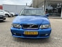 Volvo V70 2.4 R 265pk AWD LASER BLUE Schuifdak Family