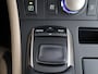Lexus CT 200h Luxury Line Electrisch bedienbaar glazen schuifkanteldak | Chateau/ Black leder | Mark Levinson Premium surround System |