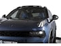 Lynk & Co 01 1.5 PHEV 261PK MY23 | Blackpakket | Donkere hemel | 360 Camera | 7.4 kWh boordlader | S/K-panodak | Adapt. Cruise | Memory | Elek. klep | LM 20" | 5475