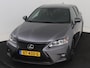 Lexus CT 200h Sport Edition Mercury Grey metallic Black/ Dark Rose stof