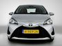 Toyota Yaris 1.0 VVT-i Connect | Apple CarPlay/Android Auto | Achteruitrijcamer | Trekhaak | Airco | Elektrische ramen voor | Elektrisch verstelbare spiegels |