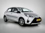 Toyota Yaris 1.0 VVT-i Connect | Apple CarPlay/Android Auto | Achteruitrijcamer | Trekhaak | Airco | Elektrische ramen voor | Elektrisch verstelbare spiegels |