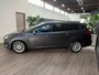 Ford Focus Wagon Titanium, volle uitvoering met nieuwe motor en koppeling.
