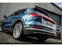 Audi E-tron 55 Quattro 408 pk Advanced 95 kWh Audi-Design / NL-Auto/ Soft-Close/ Pano-Dak/ Matrix-Led/ Lucht-Vering/ 360-Camera/ Adap.Cruise/ B&O-Sound /Marge-Auto 21'' LMV