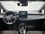 Toyota Corolla Touring Sports 2.0 Hybrid Executive JBL | Panorama Schuif/kantel dak | Dodehoek detectie | Stoelverwarming | Parkeersensoren voor+achter met assistent | Navigatie | Apple CarPlay/Android Auto |
