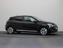 Renault Clio E-Tech Hybrid 145pk Evolution | Lichtmetalen velgen | Getint glas | parkeersensoren | Navigatie |