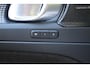 Volvo XC40 Recharge Pro | Adaptive Cruise & Pilot Assist | Semi elektr. trekhaak | Panoramisch schuif-/kanteldak | All Season Banden | Power Seats incl. Memory | Stoel & Stuurverwarming | Harman/Kardon Premium Audio |