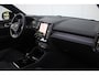 Volvo XC40 Recharge Pro | Adaptive Cruise & Pilot Assist | Semi elektr. trekhaak | Panoramisch schuif-/kanteldak | All Season Banden | Power Seats incl. Memory | Stoel & Stuurverwarming | Harman/Kardon Premium Audio |