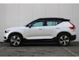 Volvo XC40 Recharge Pro | Adaptive Cruise & Pilot Assist | Semi elektr. trekhaak | Panoramisch schuif-/kanteldak | All Season Banden | Power Seats incl. Memory | Stoel & Stuurverwarming | Harman/Kardon Premium Audio |