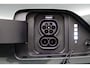 Hyundai Kona Electric Long Range Pure Edition 64.8 kWh | Uit Voorraad Leverbaar | Apple Carplay/Android Auto | Stoelverwarming | Navigatiesysteem Full Map |