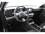 Hyundai Kona Electric Long Range Pure Edition 64.8 kWh | Uit Voorraad Leverbaar | Apple Carplay/Android Auto | Stoelverwarming | Navigatiesysteem Full Map |