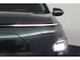 Hyundai Kona Electric Long Range Pure Edition 64.8 kWh | Uit Voorraad Leverbaar | Apple Carplay/Android Auto | Stoelverwarming | Navigatiesysteem Full Map |