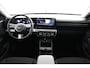 Hyundai Kona Electric Long Range Pure Edition 64.8 kWh | Uit Voorraad Leverbaar | Apple Carplay/Android Auto | Stoelverwarming | Navigatiesysteem Full Map |