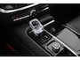 Volvo V60 T8 455PK Plug-in hybrid AWD Plus Dark | Adaptive Cruise & Pilot Assist | Panoramisch Schuif-/kanteldak | Premium Harman/Kardon Audio | Extra Getint Glas Achter | 360 Camera | Sportstoelen | Stoel & Stuurverwarming |