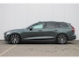 Volvo V60 T8 455PK Plug-in hybrid AWD Plus Dark | Adaptive Cruise & Pilot Assist | Panoramisch Schuif-/kanteldak | Premium Harman/Kardon Audio | Extra Getint Glas Achter | 360 Camera | Sportstoelen | Stoel & Stuurverwarming |