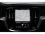 Volvo V60 T8 455PK Plug-in hybrid AWD Plus Dark | Adaptive Cruise & Pilot Assist | Panoramisch Schuif-/kanteldak | Premium Harman/Kardon Audio | Extra Getint Glas Achter | 360 Camera | Sportstoelen | Stoel & Stuurverwarming |