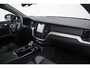 Volvo V60 T8 455PK Plug-in hybrid AWD Plus Dark | Adaptive Cruise & Pilot Assist | Panoramisch Schuif-/kanteldak | Premium Harman/Kardon Audio | Extra Getint Glas Achter | 360 Camera | Sportstoelen | Stoel & Stuurverwarming |
