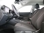Volkswagen T-Roc Limited Edition 1.5 eTSI 85 kW / 116 PK SUV 7 vers Achteruitrijcamera | Stoelverwarming | Carplay