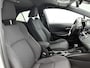 Toyota Corolla 1.8 Hybrid Dynamic | Parkeersensor voor en achter |