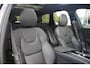 Volvo XC60 T8 Plug-in hybrid AWD Ultra Black Edition | Luchtvering | Nappa Leder incl. massagefunctie | Stoel & Stuurverwarming | Stoelventilatie | Adaptive Cruise & Pilot Assist | Bowers & Wilkins High End Audio | Panoramisch Schuif-/kanteldak |