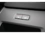 Volvo XC60 T8 Plug-in hybrid AWD Ultra Black Edition | Luchtvering | Nappa Leder incl. massagefunctie | Stoel & Stuurverwarming | Stoelventilatie | Adaptive Cruise & Pilot Assist | Bowers & Wilkins High End Audio | Panoramisch Schuif-/kanteldak |