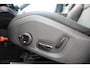 Volvo XC60 T8 Plug-in hybrid AWD Ultra Black Edition | Luchtvering | Nappa Leder incl. massagefunctie | Stoel & Stuurverwarming | Stoelventilatie | Adaptive Cruise & Pilot Assist | Bowers & Wilkins High End Audio | Panoramisch Schuif-/kanteldak |