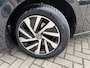Volkswagen Golf 1.0 eTSI Life Business | Automaat | Apple Carplay | ACC | Sfeerverlichting | Climate Control |