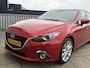 Mazda 3 2.0 GT-M Navigatie | Leder | Elektrische Stoelen | Stoel verwarming | Head-Up Display | BOSE | NL AUTO