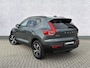 Volvo XC40 2.0 B4 Plus Dark | Adaptieve Cruise Control | Stoel-/Stuurverwarming | Harman Kardon Audio | Navigatie | BLIS | Getint Glas | Voorruitverwarming |