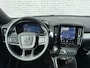 Volvo XC40 2.0 B4 Plus Dark | Adaptieve Cruise Control | Stoel-/Stuurverwarming | Harman Kardon Audio | Navigatie | BLIS | Getint Glas | Voorruitverwarming |