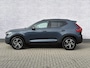 Volvo XC40 2.0 B4 Plus Dark | Schuif-/Kanteldak | Adaptieve Cruise Control | BLIS | Nubuck Bekleding | BLIS | Stoel-/Stuurverwarming | Parkeersensoren Voor en Achter
