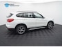 BMW X1 SDrive20i High Executive / Leder / HUD / Stoelverwarming