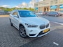 BMW X1 SDrive20i High Executive / Leder / HUD / Stoelverwarming