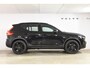 Volvo XC40 B3 177PK Automaat Plus Black Edition / Cruise control / Harman Kardon / 20'' velgen / Elektrisch verstelbare stoelen met geheugen / Stoel- en stuurverwarming